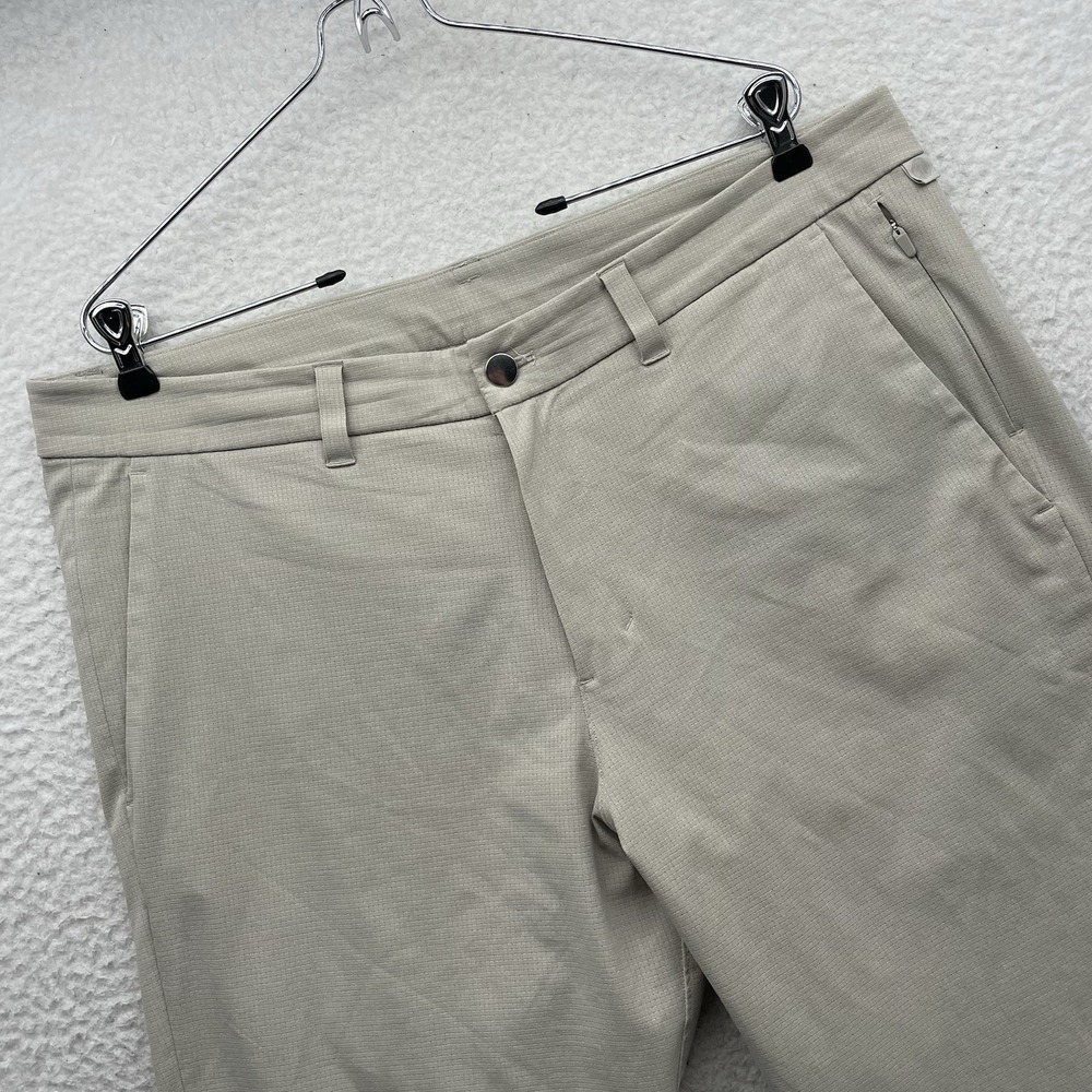 Lululemon Commission Pants Mens 36x32 Slim Fit Ventlight Beige Stretch M5AF6S